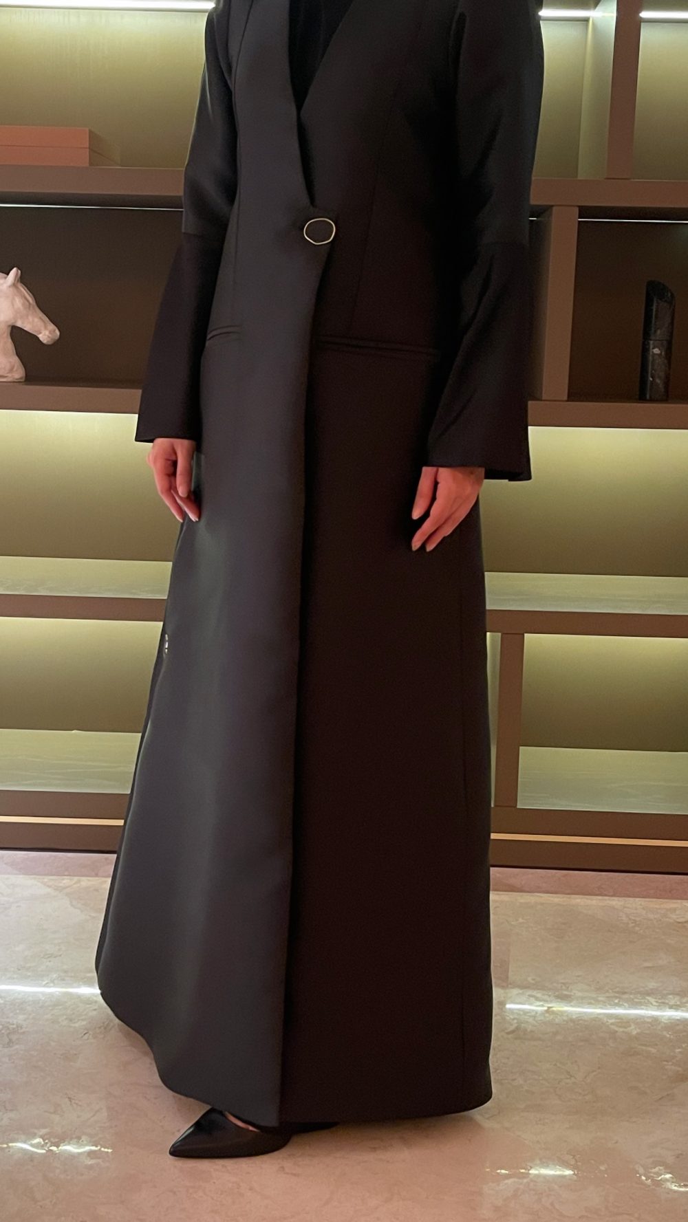 Classic Abaya With Wide Sleeves - Image 4