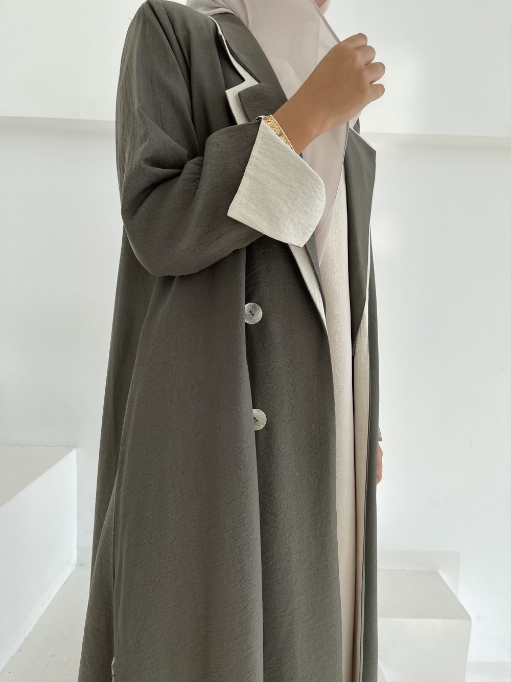 Double Blazer Collar Crepe - Image 4